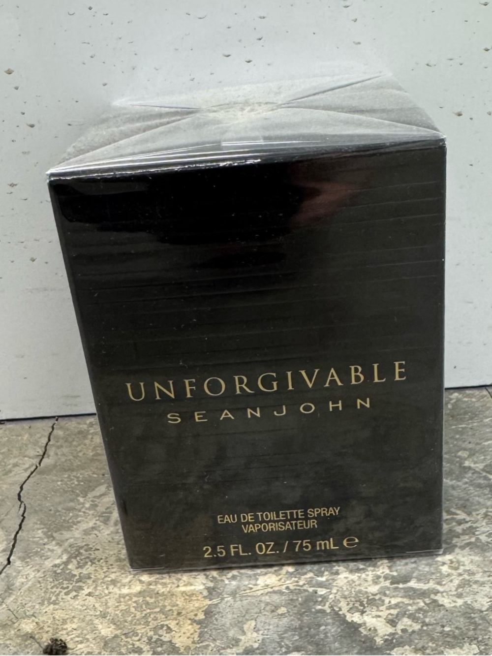 Sean John Unforgivable Men's Fragrance - Black and Gold